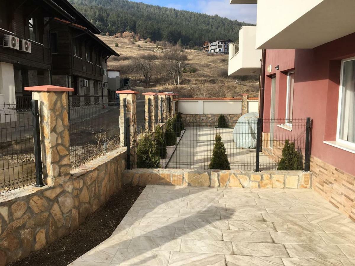 Apartvel Apartment 1 Velingrad Bagian luar foto